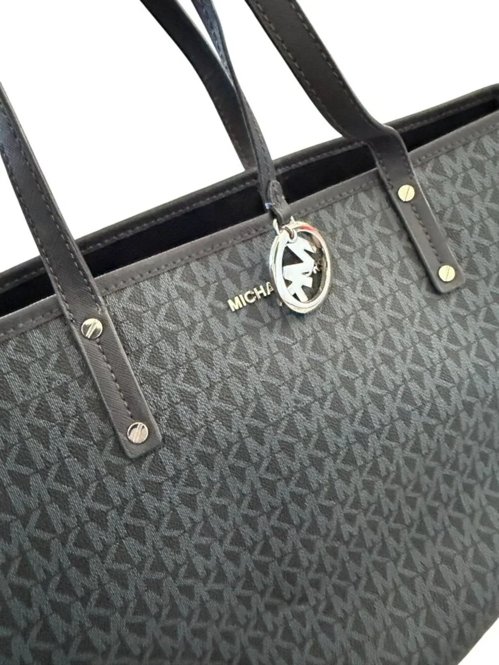 MICHAEL KORS Navy JetSet Saffiano Logo Reversible Tote Bag
